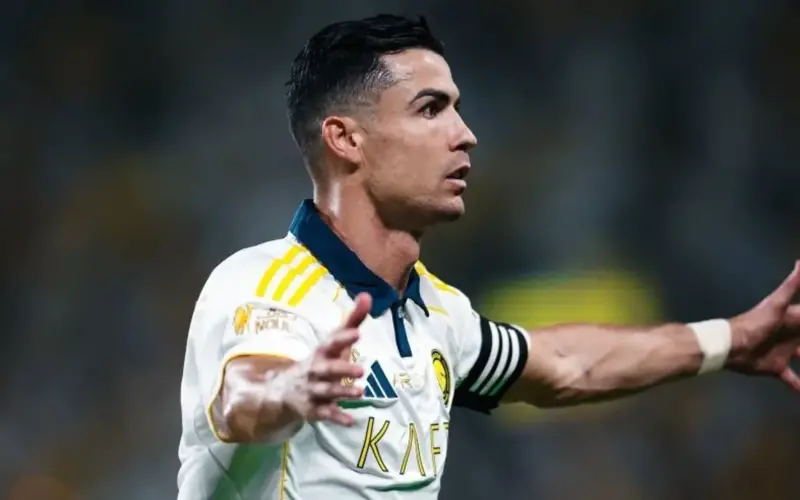 كم لقباً سينافس عليه كريستيانو رونالدو مع النصر موسم 2026-2027؟